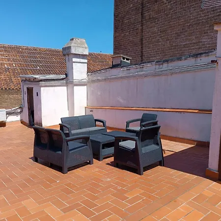 דירה Luxurious With Awesome Rooftop *