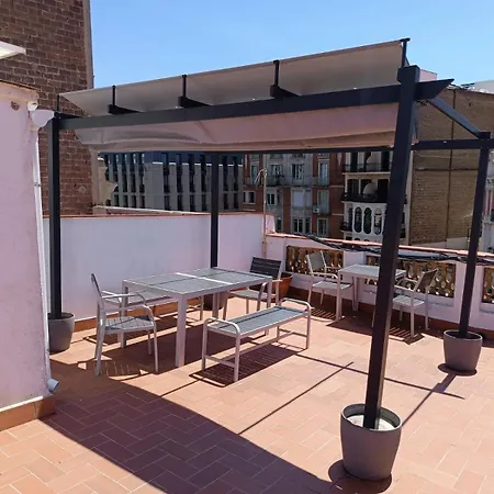 Luxurious With Awesome Rooftop *