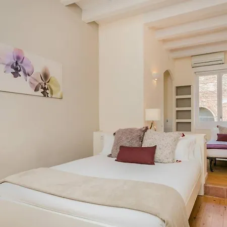 Apartment Luxurious With Awesome Rooftop *