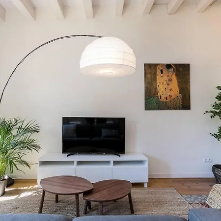 Luxurious With Awesome Rooftop Barcelona