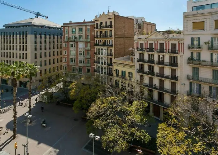Historical With Awesome Rooftop Daire