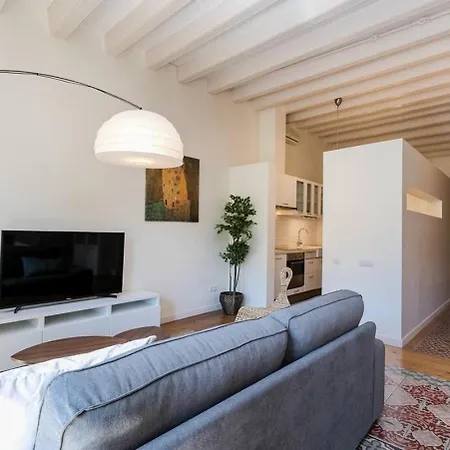 Luxurious With Awesome Rooftop شقة برشلونة